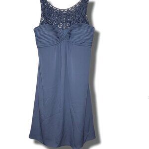 Quillaree Blue Cocktail Formal Sleeveless Silk Dress for Wedding Event size: 6